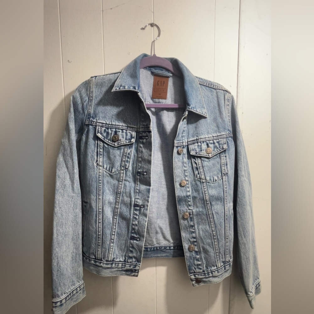 GAP Classic Light Blue Denim Jacket